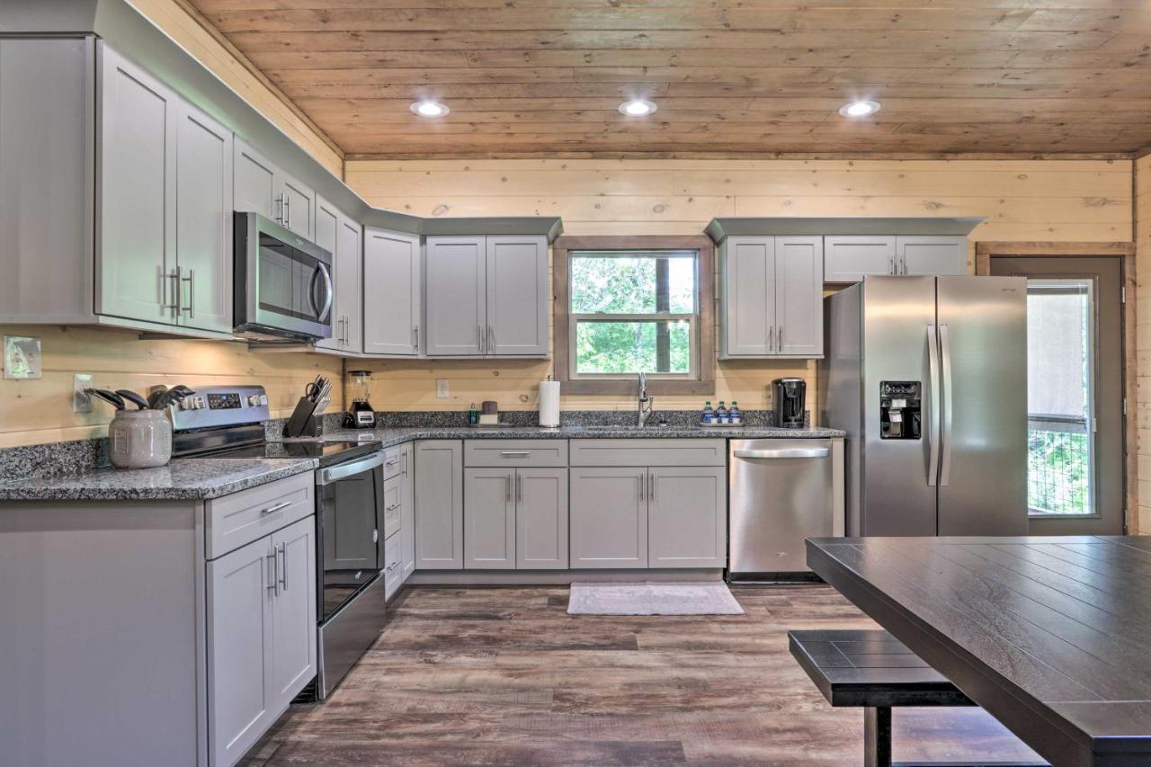 Smoky Cove Retreat With Private Hot Tub And Deck! Sevierville Exterior foto