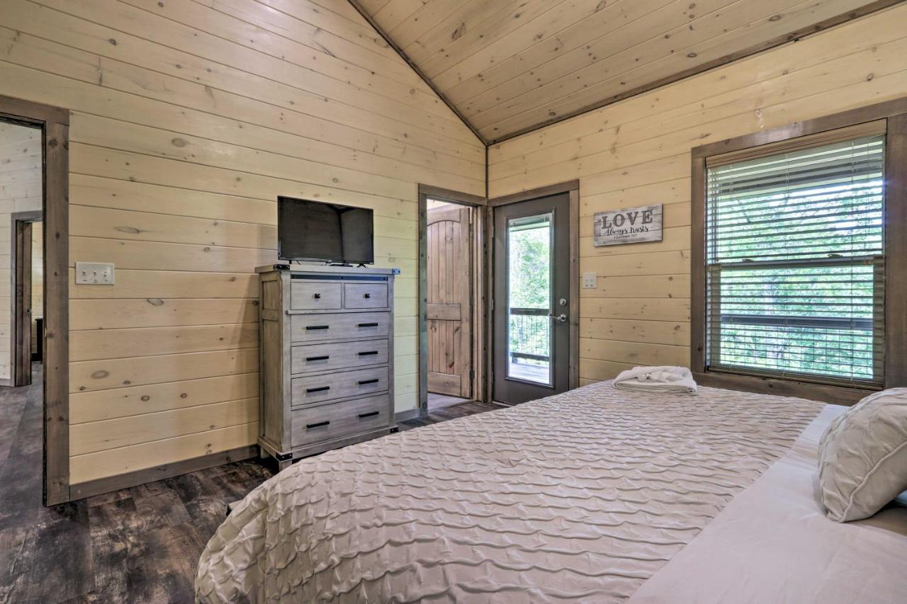 Smoky Cove Retreat With Private Hot Tub And Deck! Sevierville Exterior foto