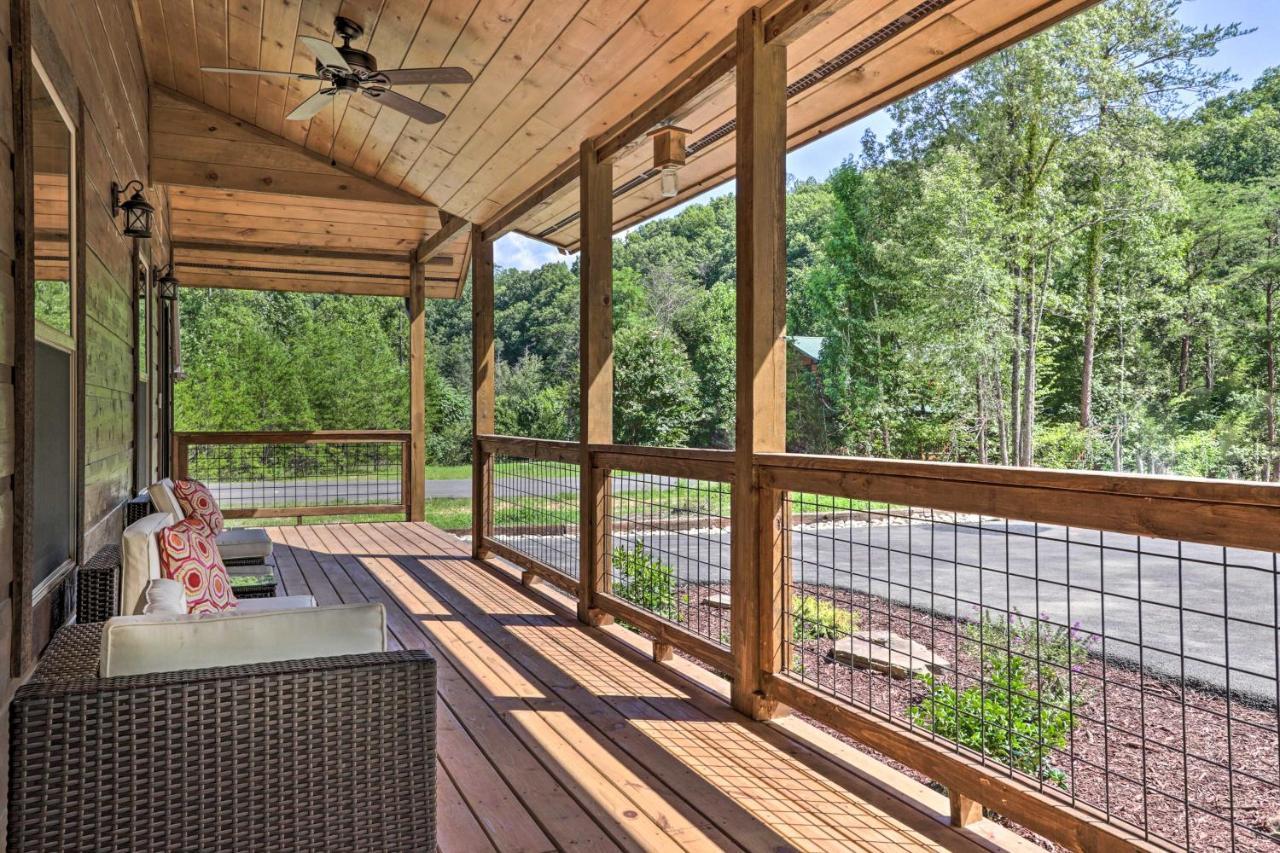 Smoky Cove Retreat With Private Hot Tub And Deck! Sevierville Exterior foto